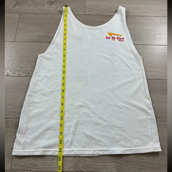 In N Out Burger Retro Vintage Muscle Logo Tank Top - Picture 6 of 8